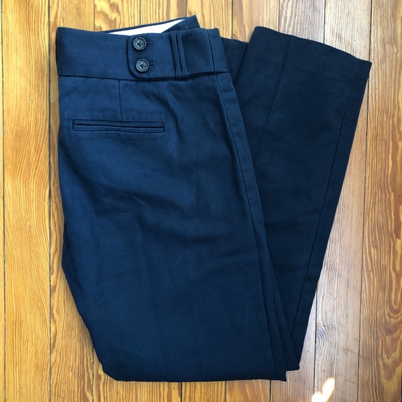🛍Banana Republic Navy Blue Cropped Pants - Picture 3 of 3